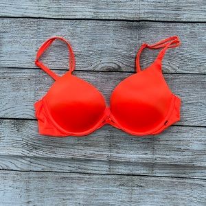 Victoria’s Secret Very Sexy Push Up Bra